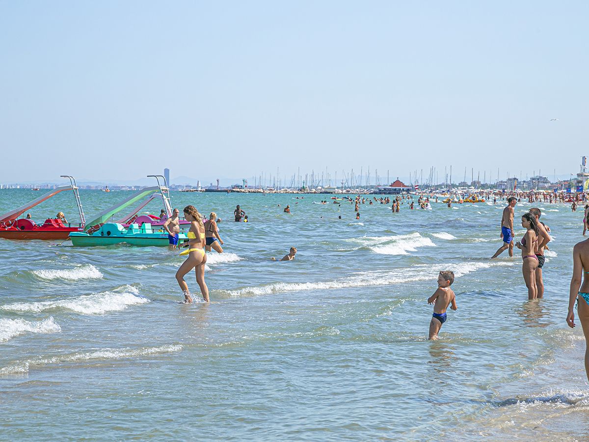 Giugno - Inizia l'estate con noi 